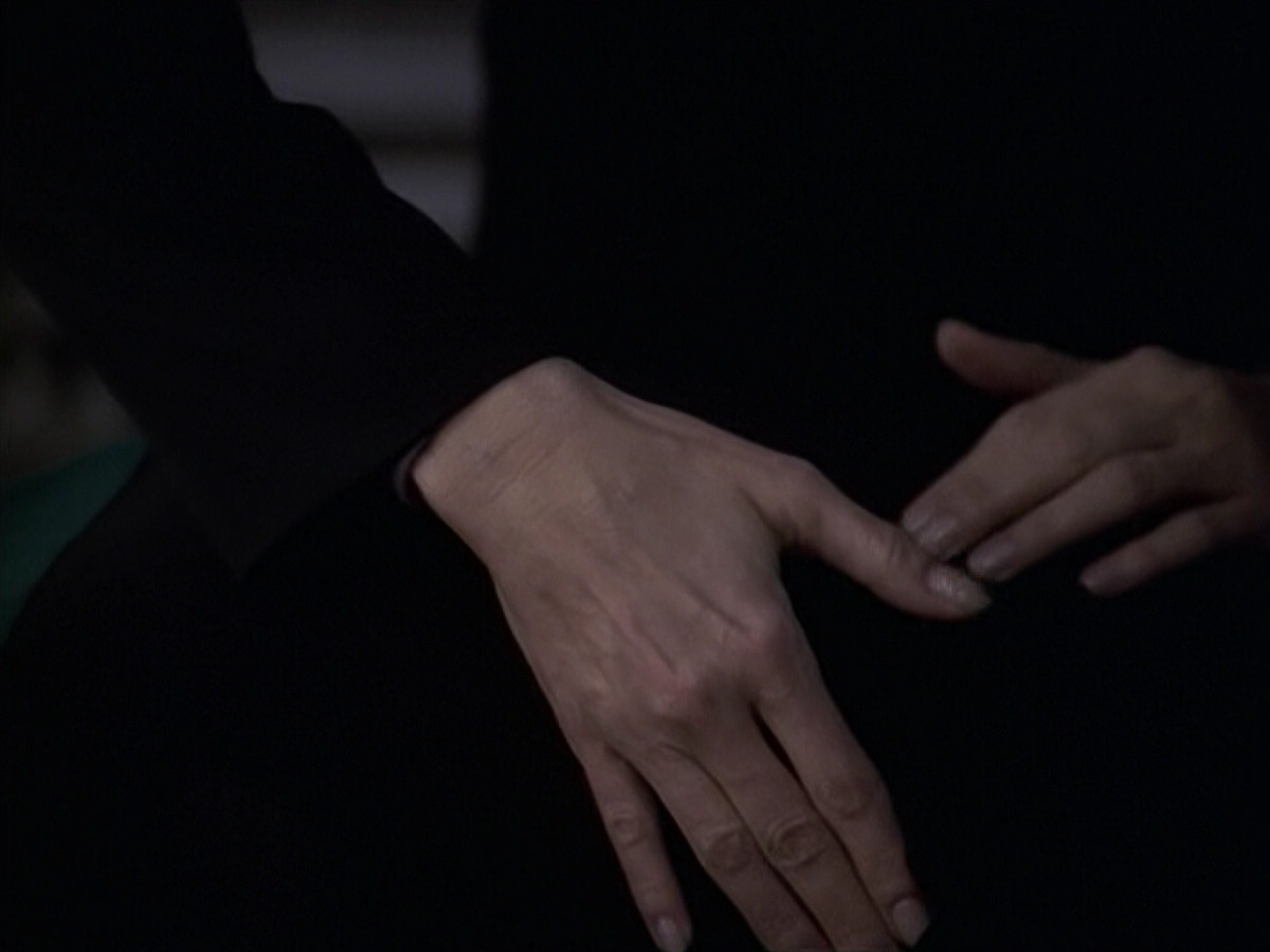 extant_StarTrek_VOY_6x20-GoodShepherd_02671.jpg