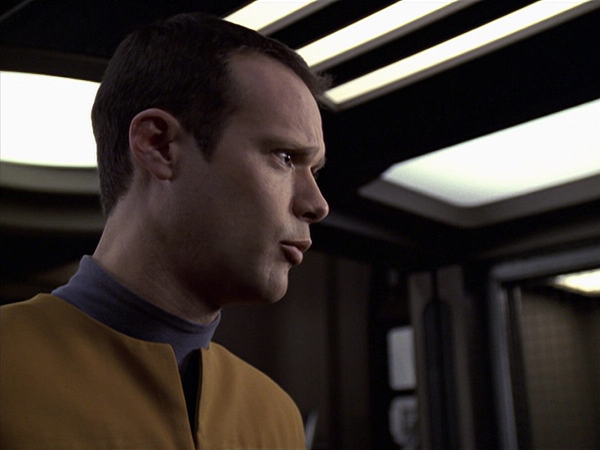 extant_StarTrek_VOY_6x20-GoodShepherd_02683.jpg