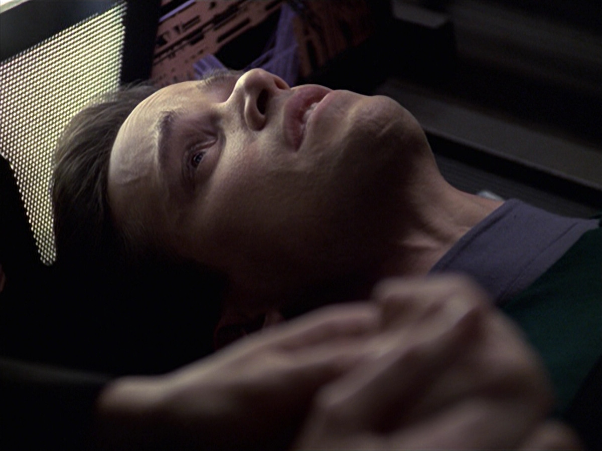 extant_StarTrek_VOY_6x20-GoodShepherd_02745.jpg