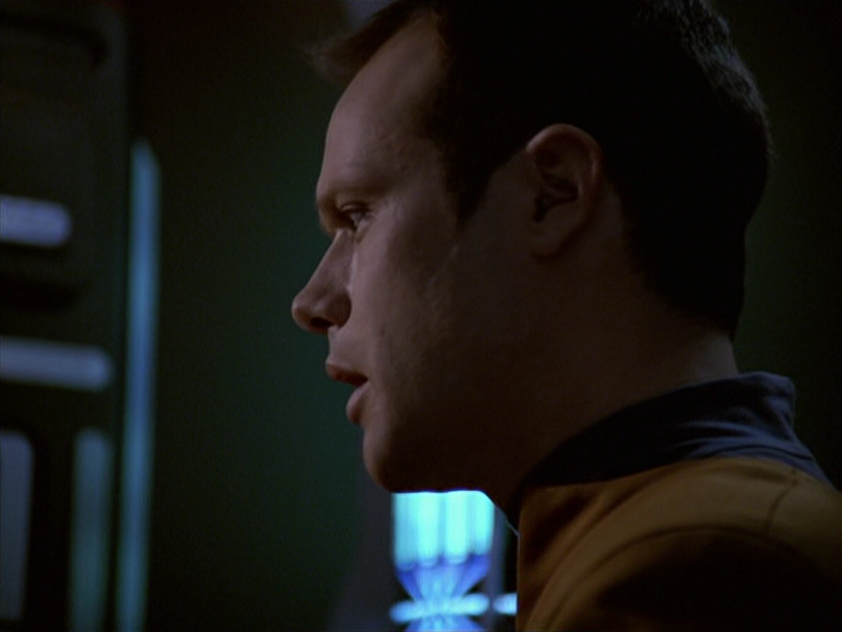 extant_StarTrek_VOY_6x20-GoodShepherd_02851.jpg