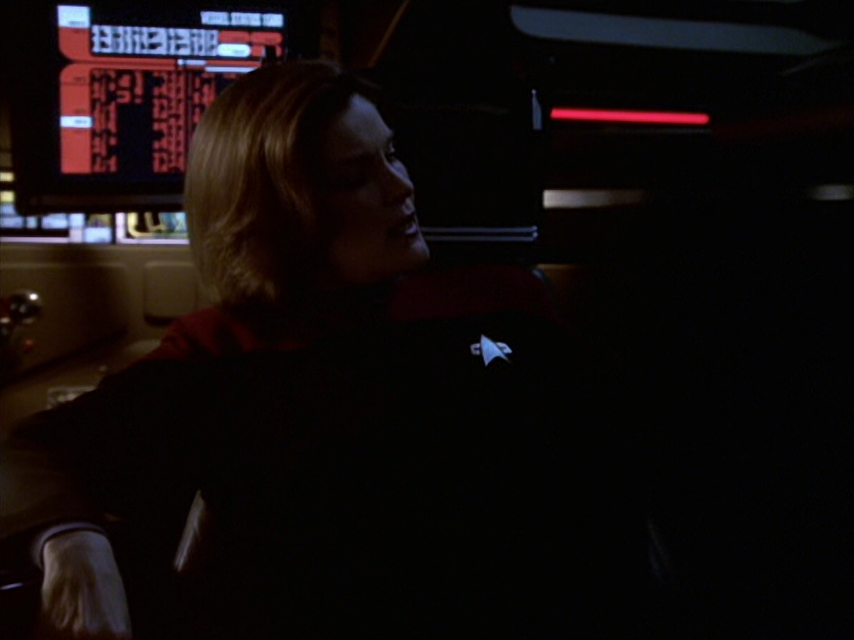 extant_StarTrek_VOY_6x20-GoodShepherd_02870.jpg