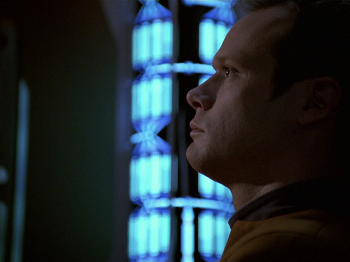 extant_StarTrek_VOY_6x20-GoodShepherd_02884.jpg
