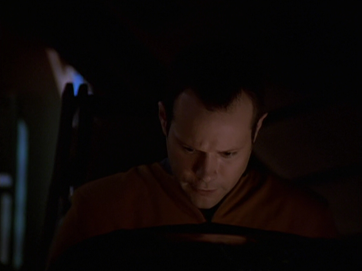 extant_StarTrek_VOY_6x20-GoodShepherd_02933.jpg