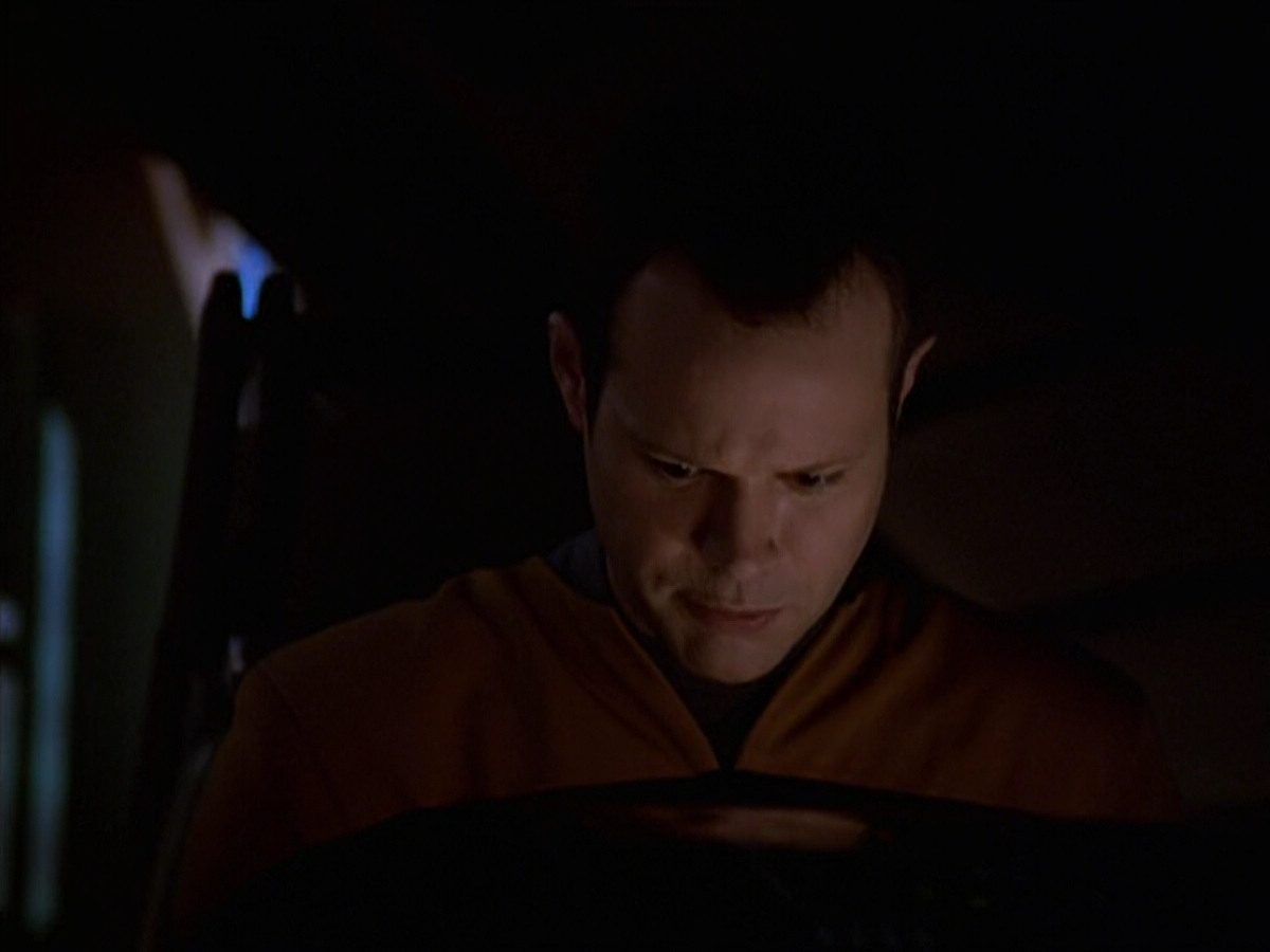 extant_StarTrek_VOY_6x20-GoodShepherd_02935.jpg