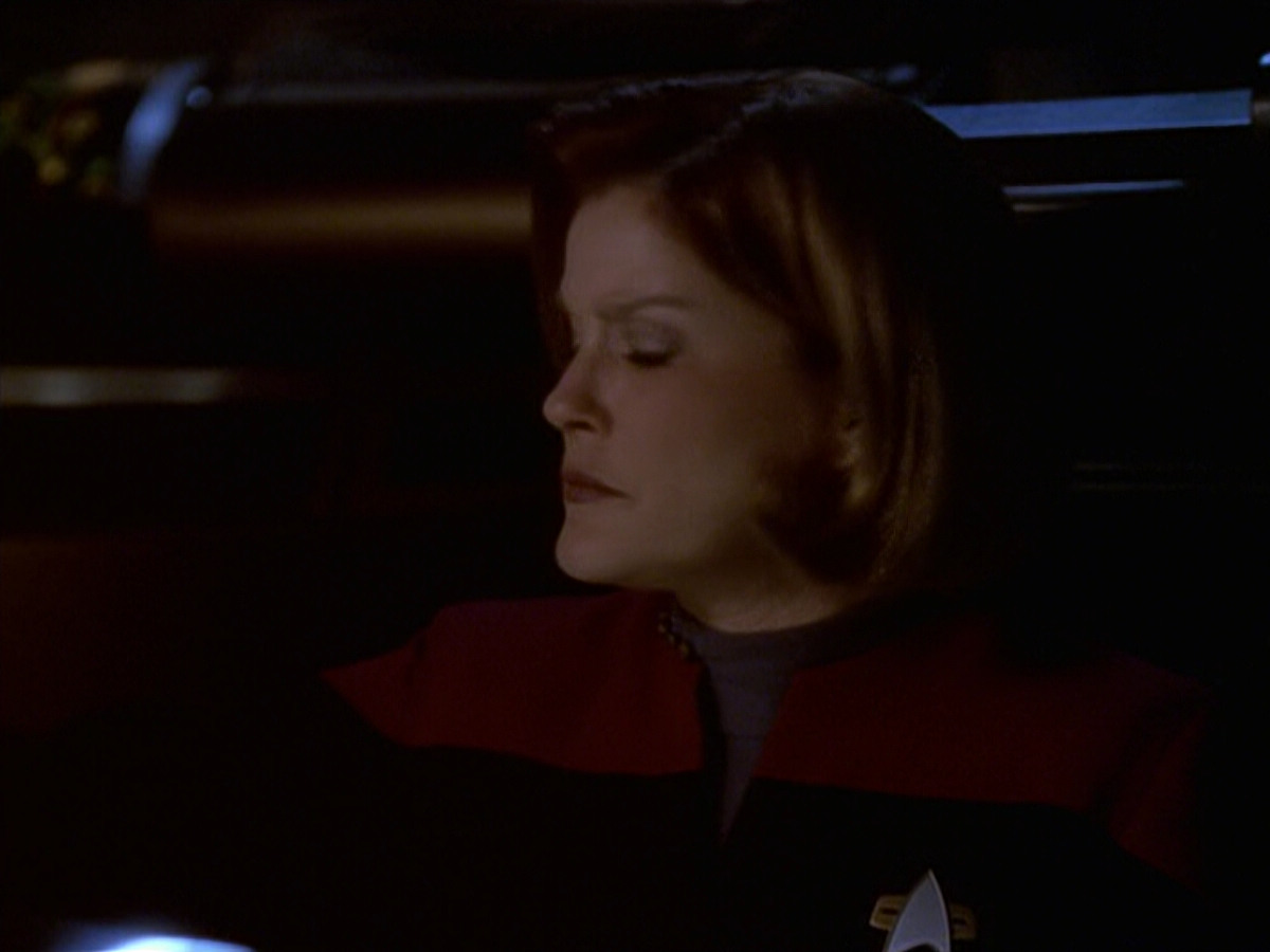 extant_StarTrek_VOY_6x20-GoodShepherd_02938.jpg