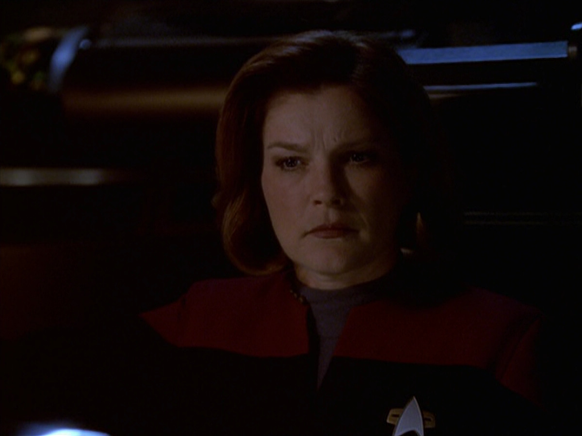 extant_StarTrek_VOY_6x20-GoodShepherd_02948.jpg