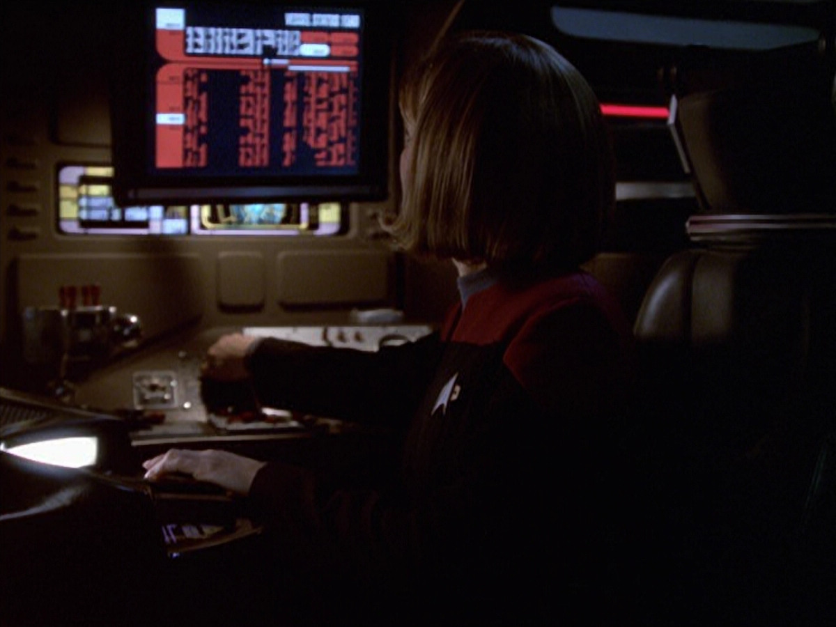extant_StarTrek_VOY_6x20-GoodShepherd_02956.jpg