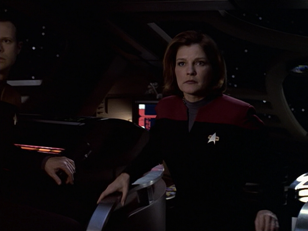 extant_StarTrek_VOY_6x20-GoodShepherd_03006.jpg