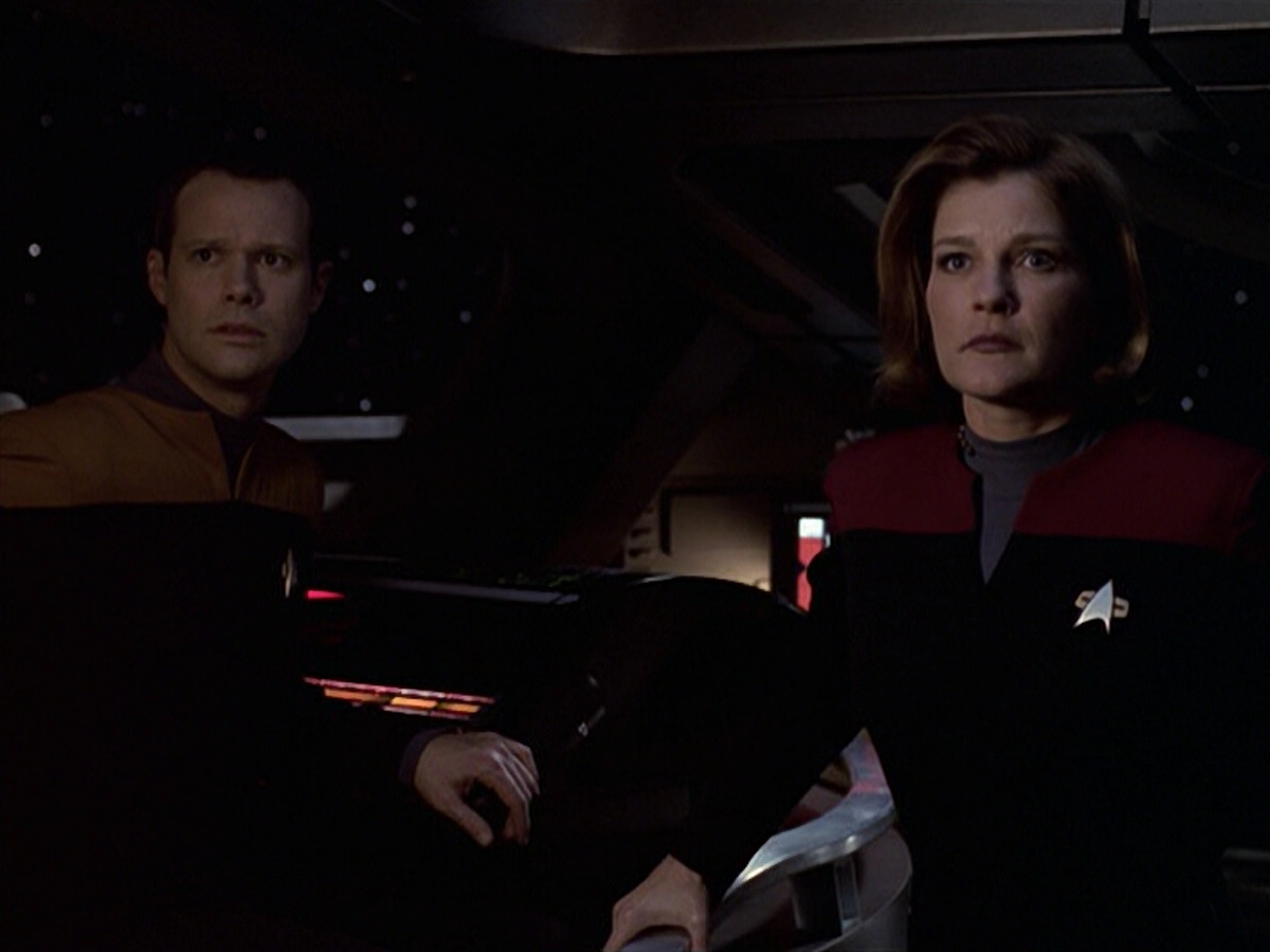 extant_StarTrek_VOY_6x20-GoodShepherd_03009.jpg