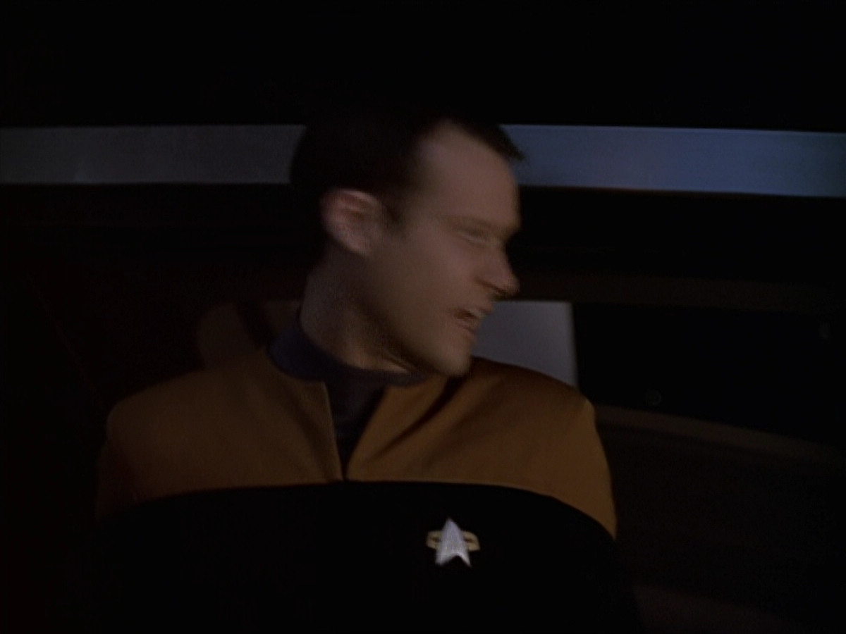 extant_StarTrek_VOY_6x20-GoodShepherd_03055.jpg