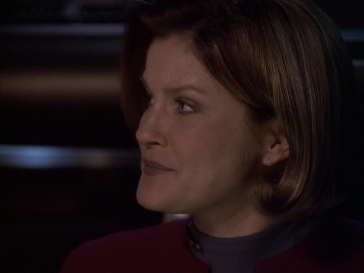extant_StarTrek_VOY_6x20-GoodShepherd_03312.jpg