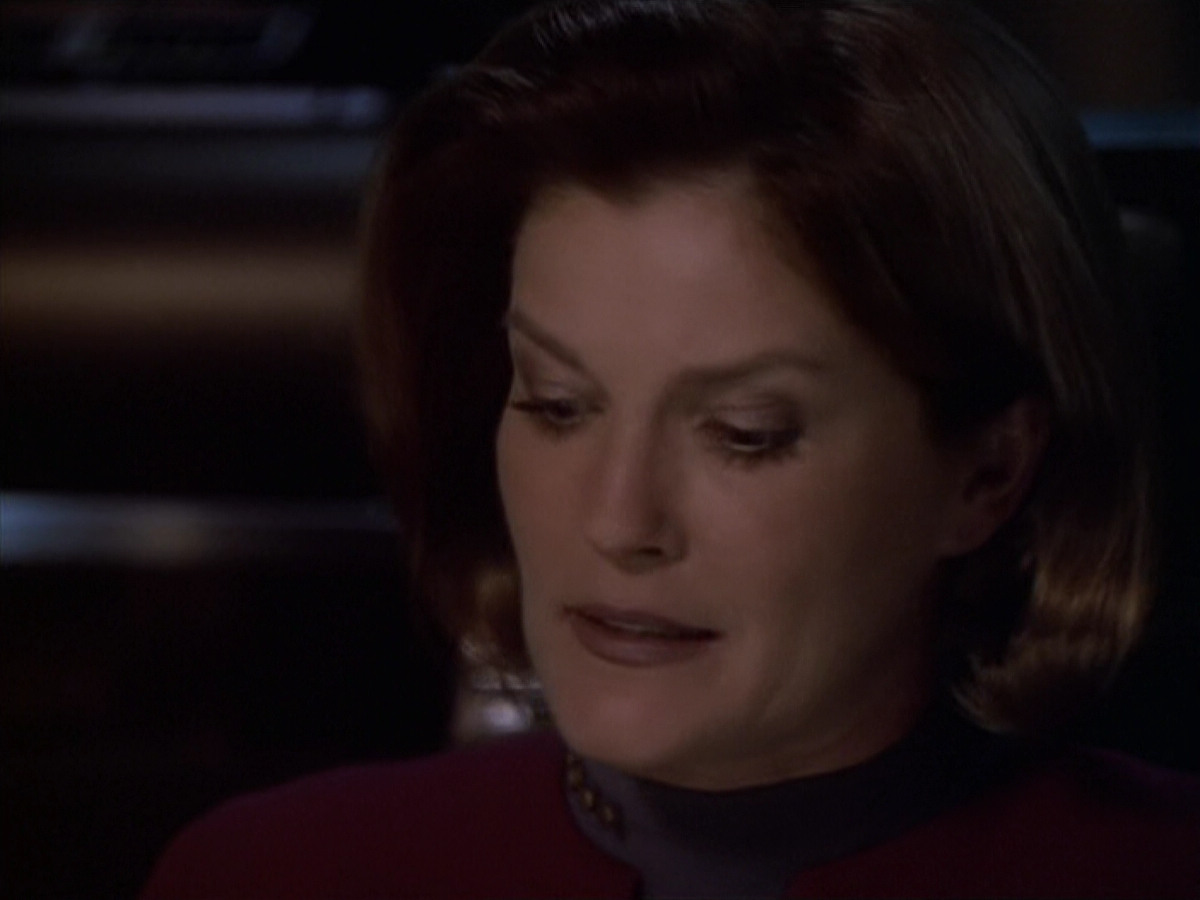 extant_StarTrek_VOY_6x20-GoodShepherd_03319.jpg