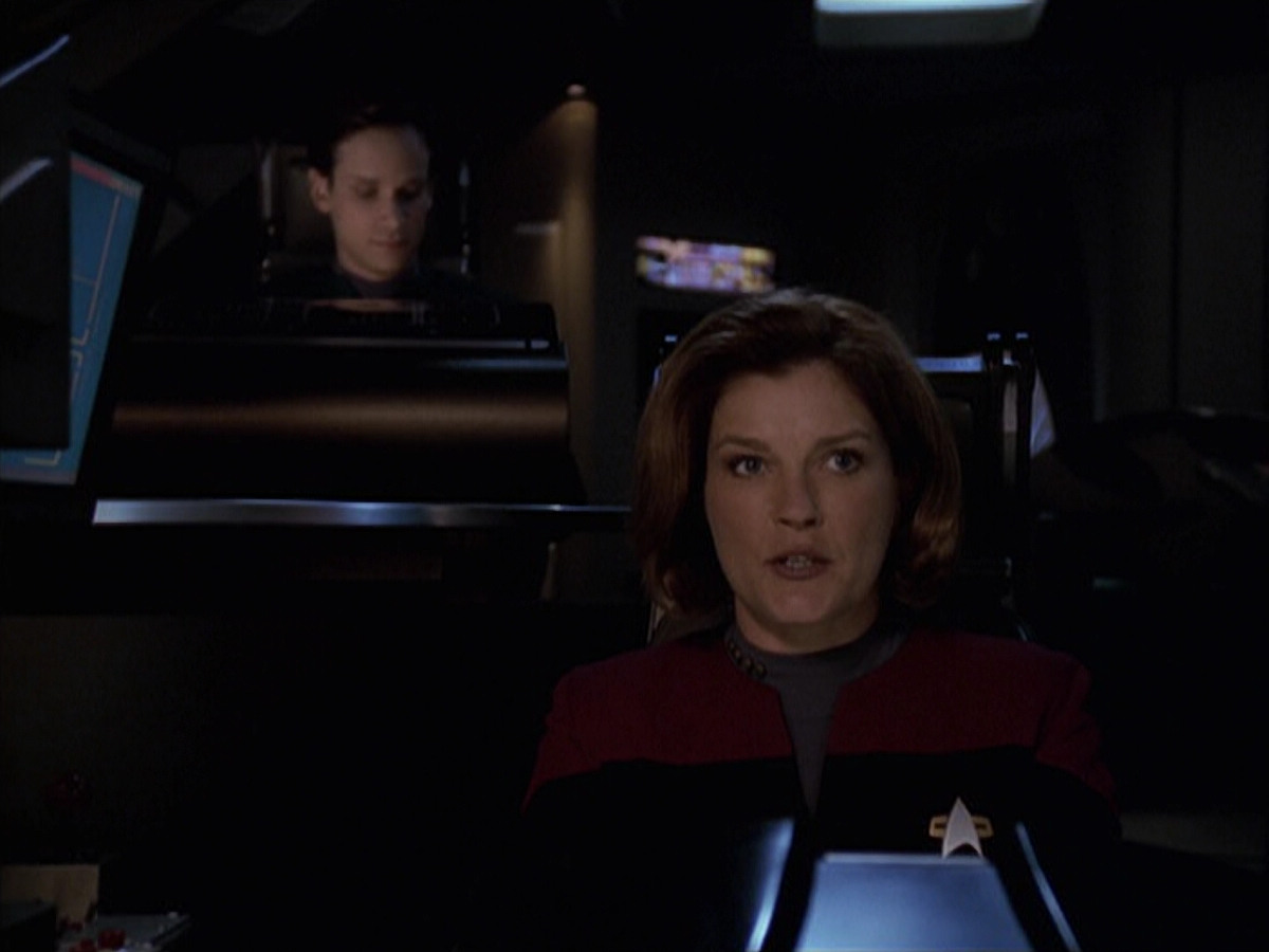 extant_StarTrek_VOY_6x20-GoodShepherd_03409.jpg