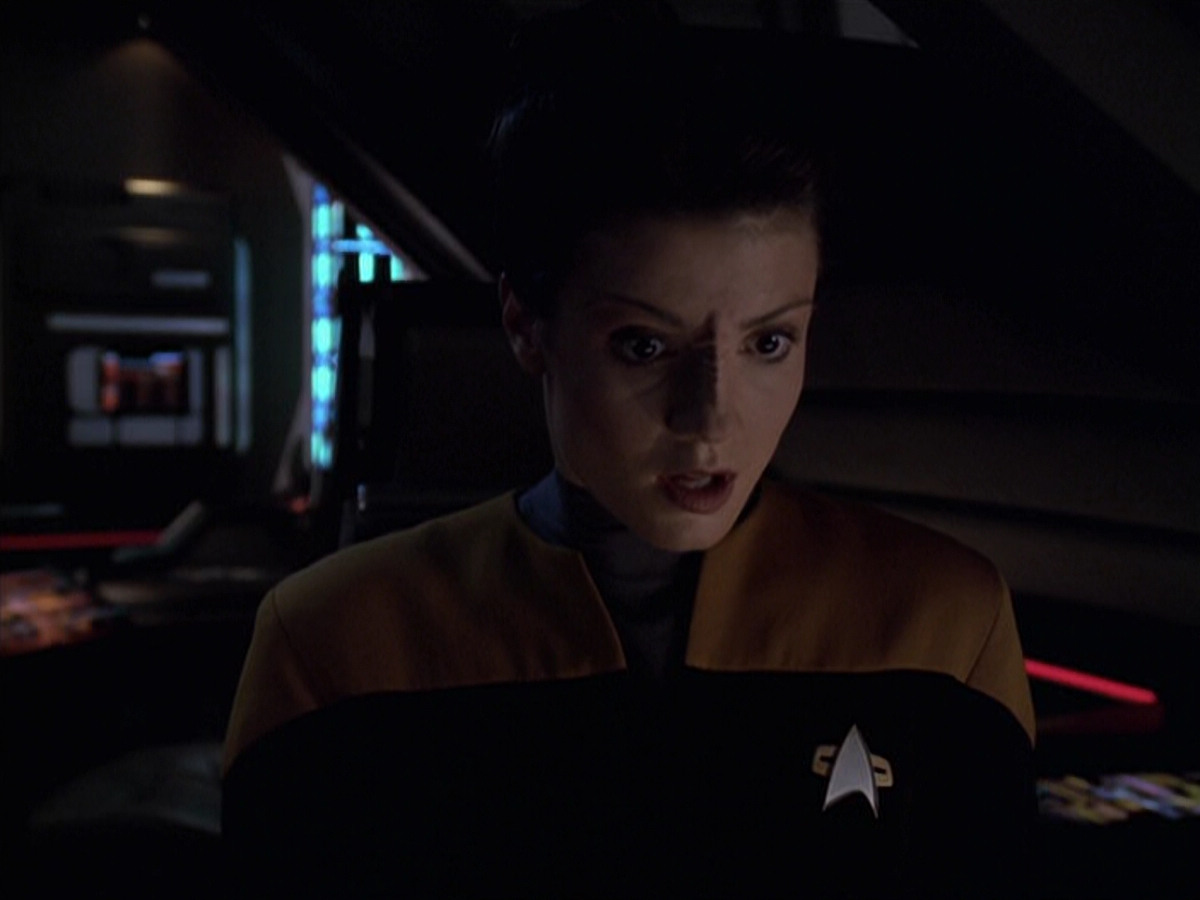 extant_StarTrek_VOY_6x20-GoodShepherd_03418.jpg