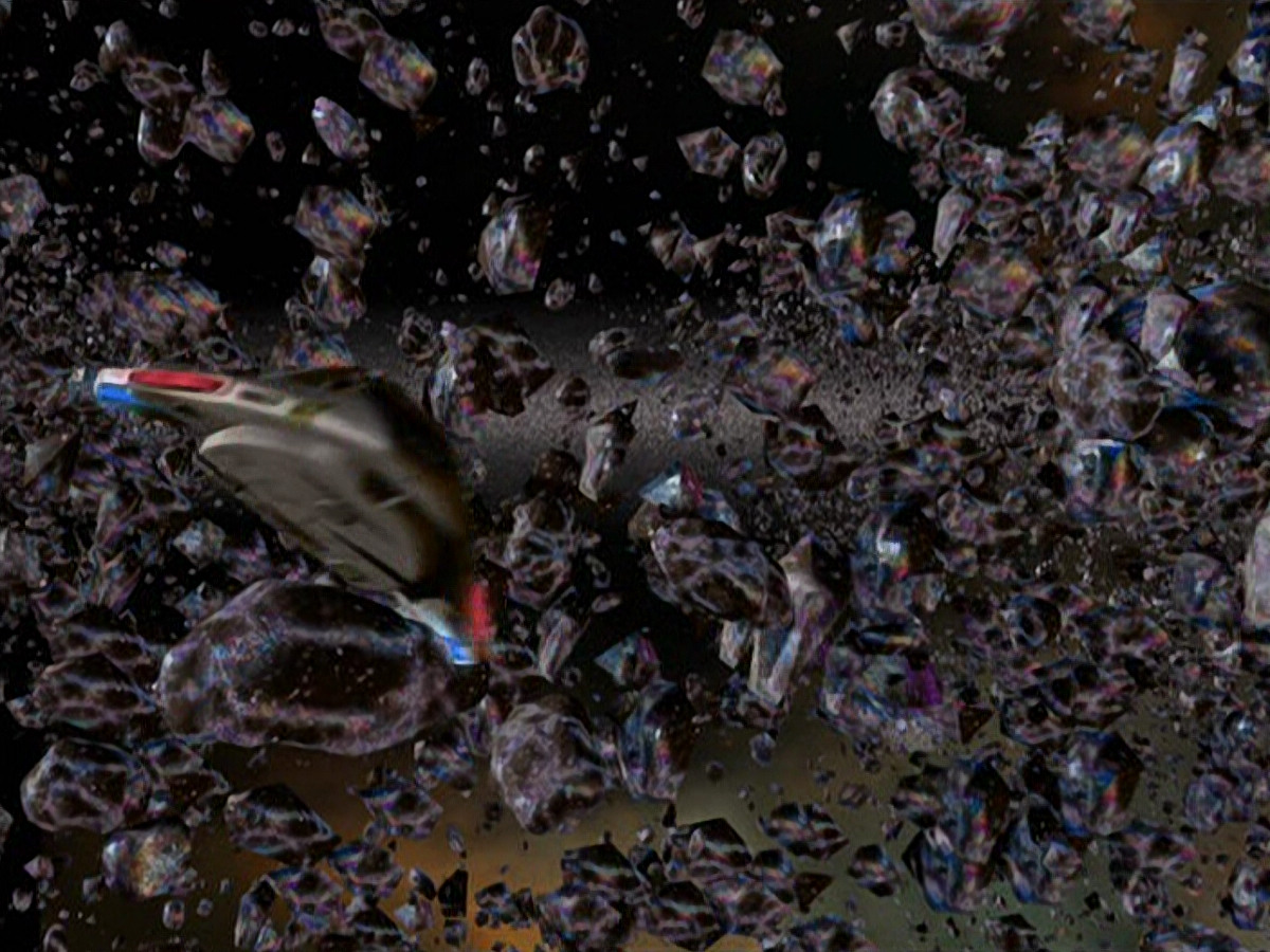 extant_StarTrek_VOY_6x20-GoodShepherd_03490.jpg