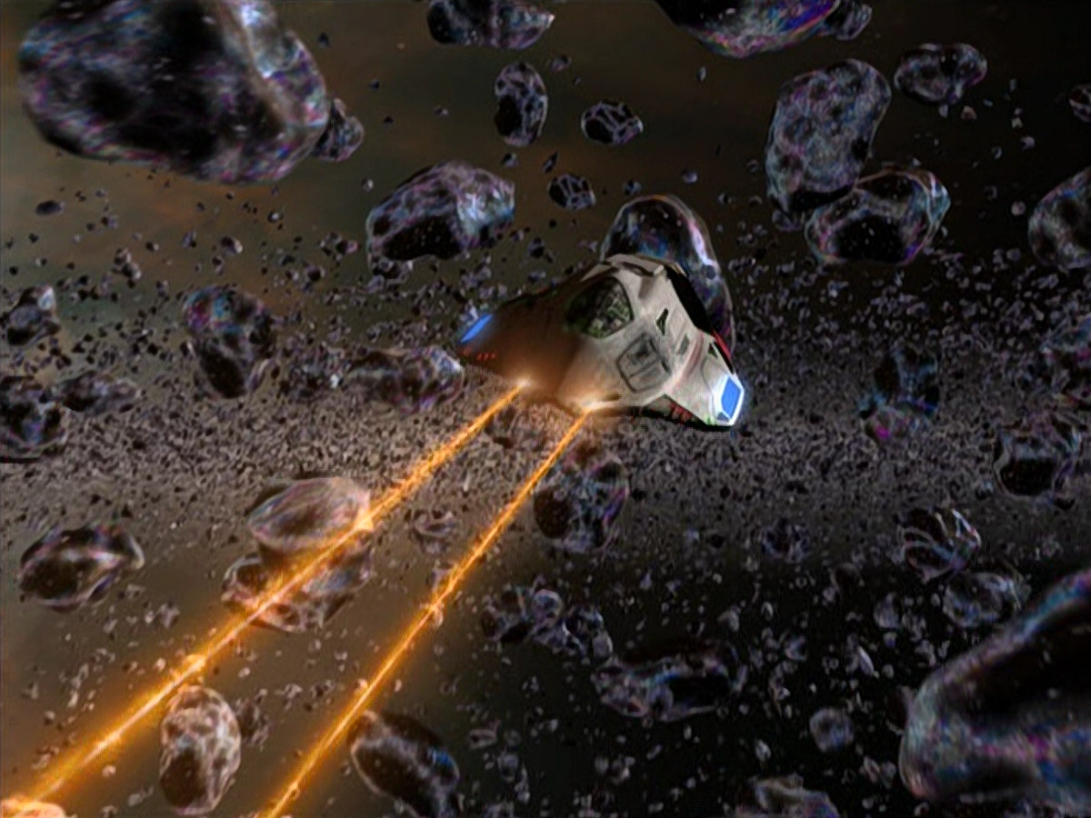 extant_StarTrek_VOY_6x20-GoodShepherd_03496.jpg