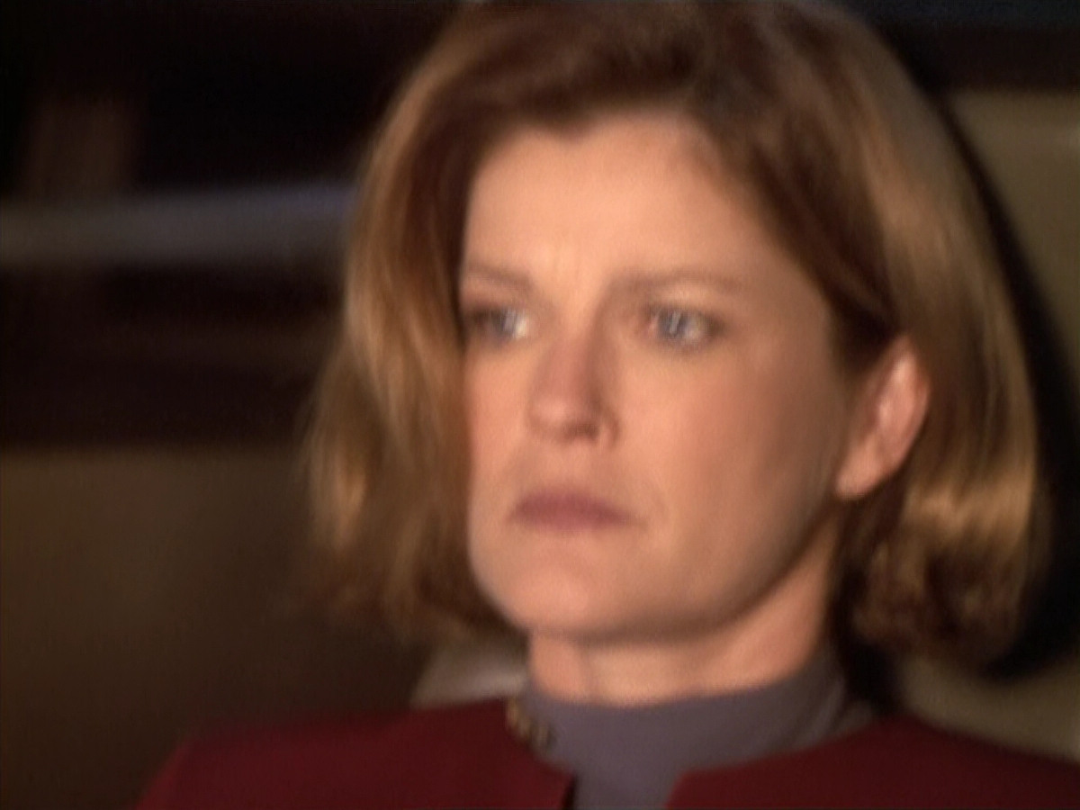 extant_StarTrek_VOY_6x20-GoodShepherd_03517.jpg