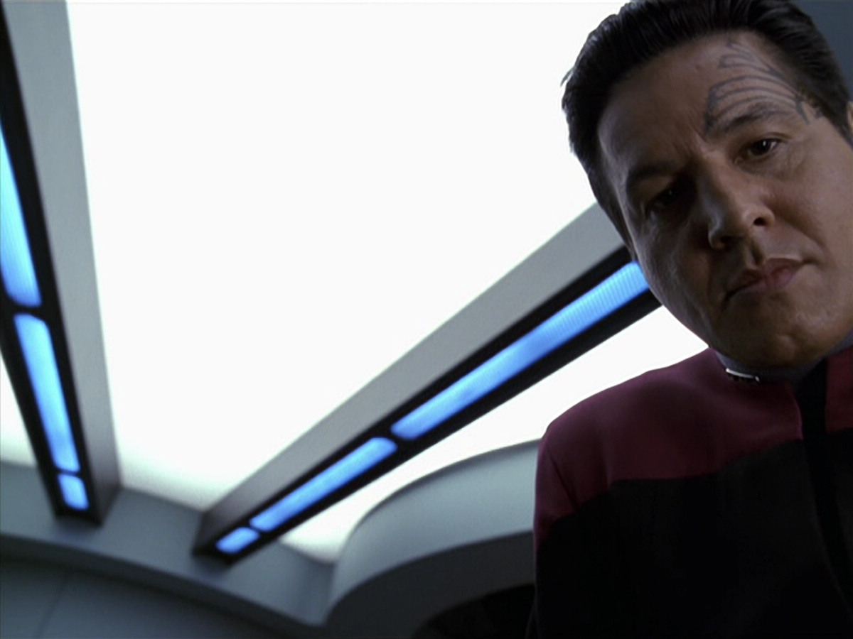 extant_StarTrek_VOY_6x20-GoodShepherd_03541.jpg