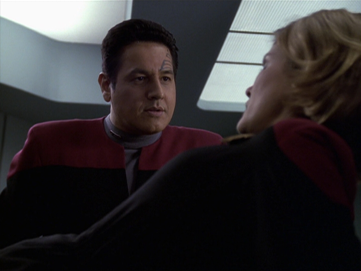extant_StarTrek_VOY_6x20-GoodShepherd_03558.jpg