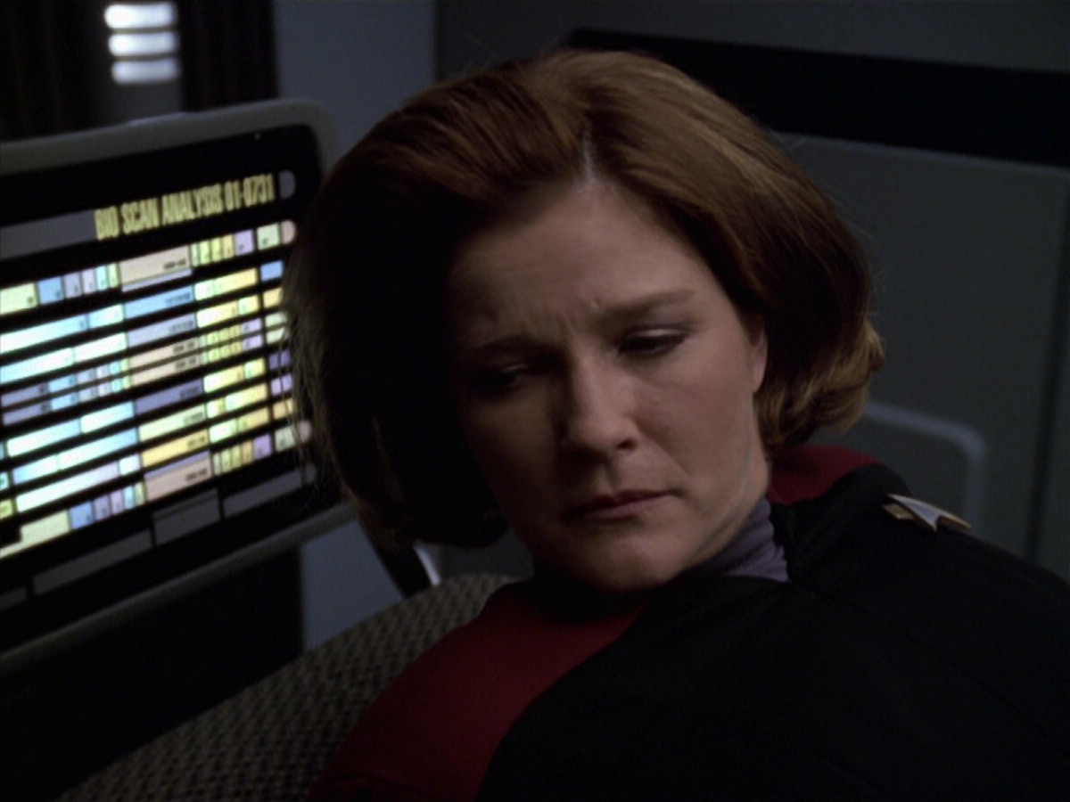 extant_StarTrek_VOY_6x20-GoodShepherd_03563.jpg