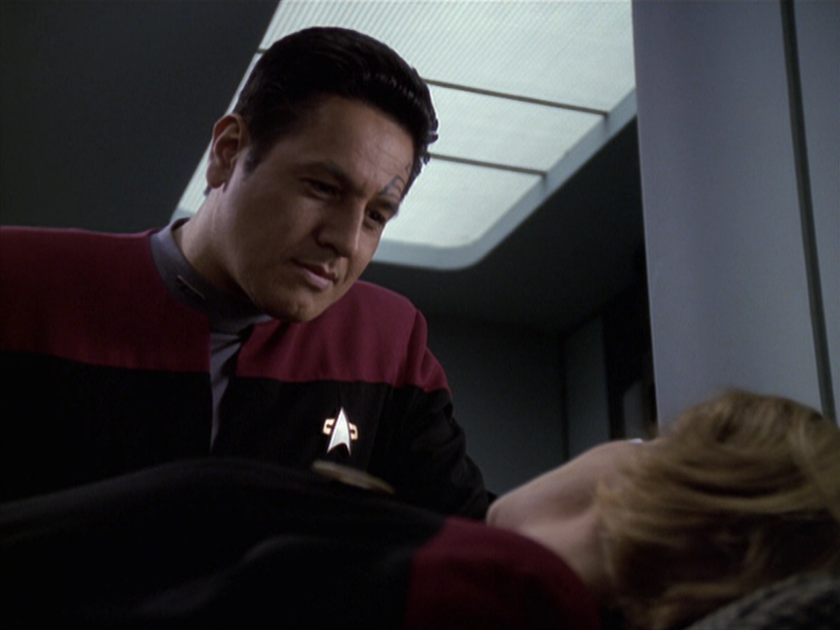 extant_StarTrek_VOY_6x20-GoodShepherd_03625.jpg