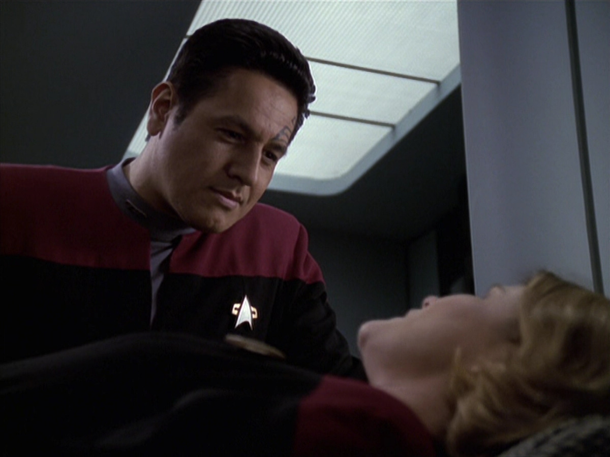 extant_StarTrek_VOY_6x20-GoodShepherd_03626.jpg