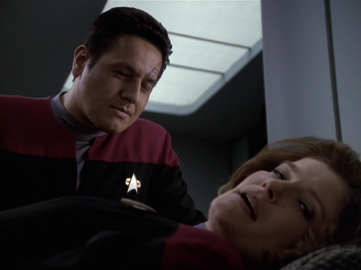 extant_StarTrek_VOY_6x20-GoodShepherd_03628.jpg