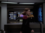 extant_StarTrek_VOY_6x20-GoodShepherd_00076.jpg