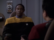 Filename=extant_StarTrek_VOY_6x20-GoodShepherd_00558.jpg
Filesize=131KiB
Dimensions=1200x900
Date added=Jan 03, 2020 extant_StarTrek_VOY_6x20-GoodShepherd_00558.jpg