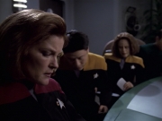 Filename=extant_StarTrek_VOY_6x20-GoodShepherd_00654.jpg
Filesize=138KiB
Dimensions=1200x900
Date added=Jan 03, 2020 extant_StarTrek_VOY_6x20-GoodShepherd_00654.jpg