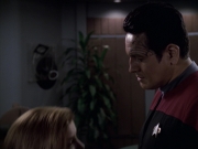 extant_StarTrek_VOY_6x20-GoodShepherd_00743.jpg
