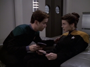 extant_StarTrek_VOY_6x20-GoodShepherd_00770.jpg