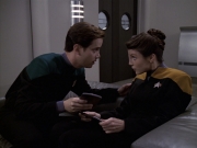 extant_StarTrek_VOY_6x20-GoodShepherd_00772.jpg