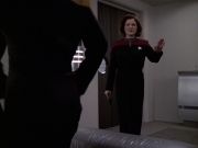 extant_StarTrek_VOY_6x20-GoodShepherd_00786.jpg