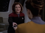 extant_StarTrek_VOY_6x20-GoodShepherd_00816.jpg