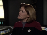 extant_StarTrek_VOY_6x20-GoodShepherd_01110.jpg