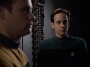 extant_StarTrek_VOY_6x20-GoodShepherd_01113.jpg