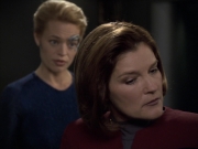 extant_StarTrek_VOY_6x20-GoodShepherd_01139.jpg
