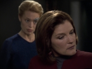 extant_StarTrek_VOY_6x20-GoodShepherd_01141.jpg