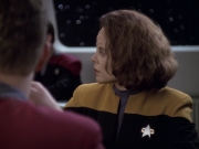 extant_StarTrek_VOY_6x20-GoodShepherd_01204.jpg