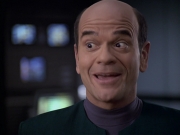 extant_StarTrek_VOY_6x20-GoodShepherd_01459.jpg