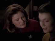 extant_StarTrek_VOY_6x20-GoodShepherd_01556.jpg