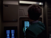 extant_StarTrek_VOY_6x20-GoodShepherd_01609.jpg