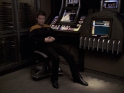 extant_StarTrek_VOY_6x20-GoodShepherd_01628.jpg