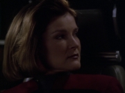 extant_StarTrek_VOY_6x20-GoodShepherd_01788.jpg