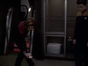 Filename=extant_StarTrek_VOY_6x20-GoodShepherd_02048.jpg
Filesize=146KiB
Dimensions=1200x900
Date added=Jan 03, 2020 extant_StarTrek_VOY_6x20-GoodShepherd_02048.jpg