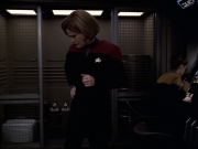 extant_StarTrek_VOY_6x20-GoodShepherd_02065.jpg