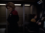 extant_StarTrek_VOY_6x20-GoodShepherd_02083.jpg