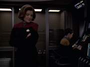 extant_StarTrek_VOY_6x20-GoodShepherd_02090.jpg