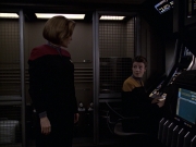 extant_StarTrek_VOY_6x20-GoodShepherd_02099.jpg